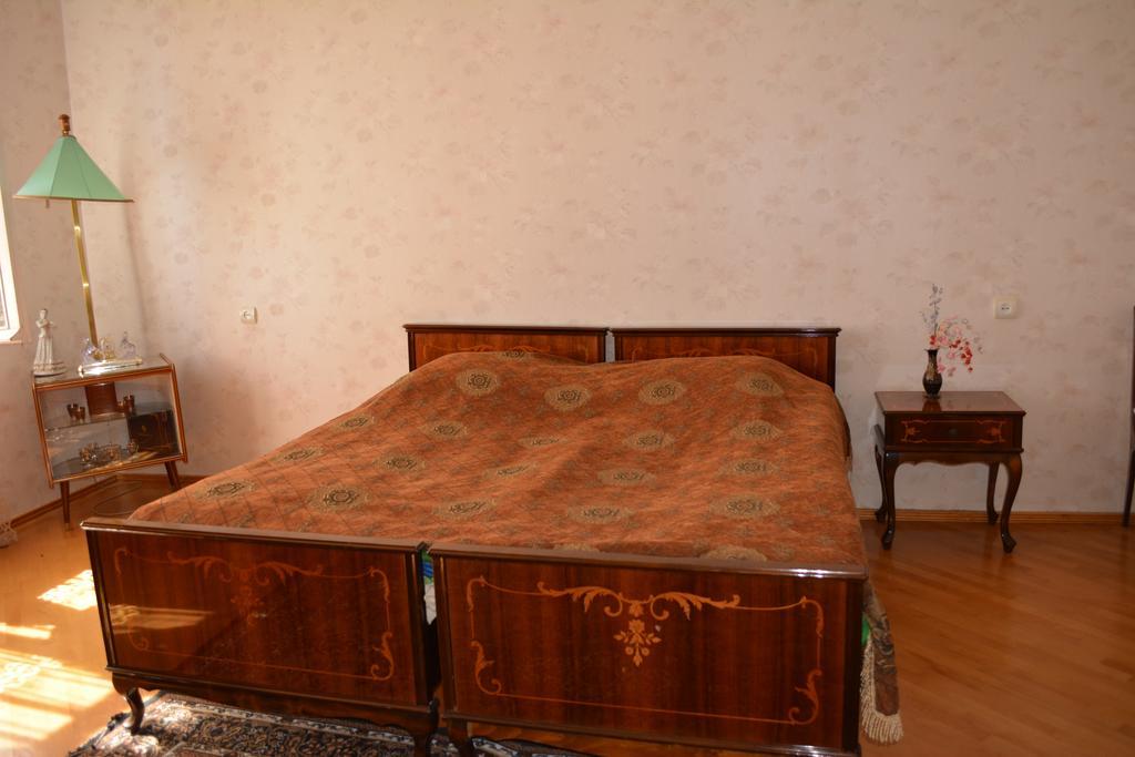 Guesthouse Giorgi Telavi Dış mekan fotoğraf